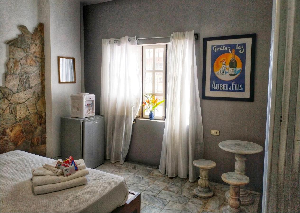 Bed and Breakfast Stone Creek House Romblon Экстерьер фото